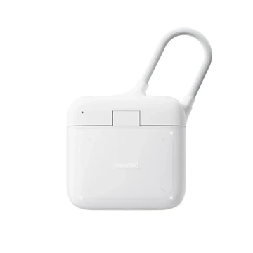 Insta360 2-in-1 Card Reader + Case